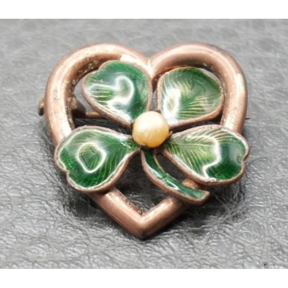 VTG Four Leaf Clover Green Guilloche Enamel Pearl Heart Faux Pearl Brooch Pin